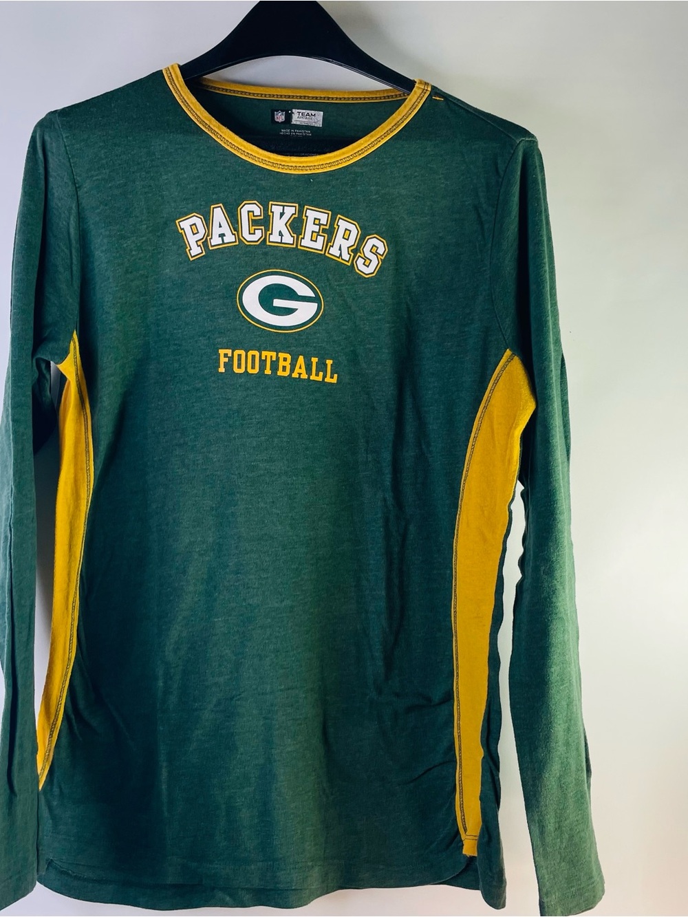 Team Apparel Green & Yellow Packers Long-Sleeve Tee Green Bay Packers Size  XL